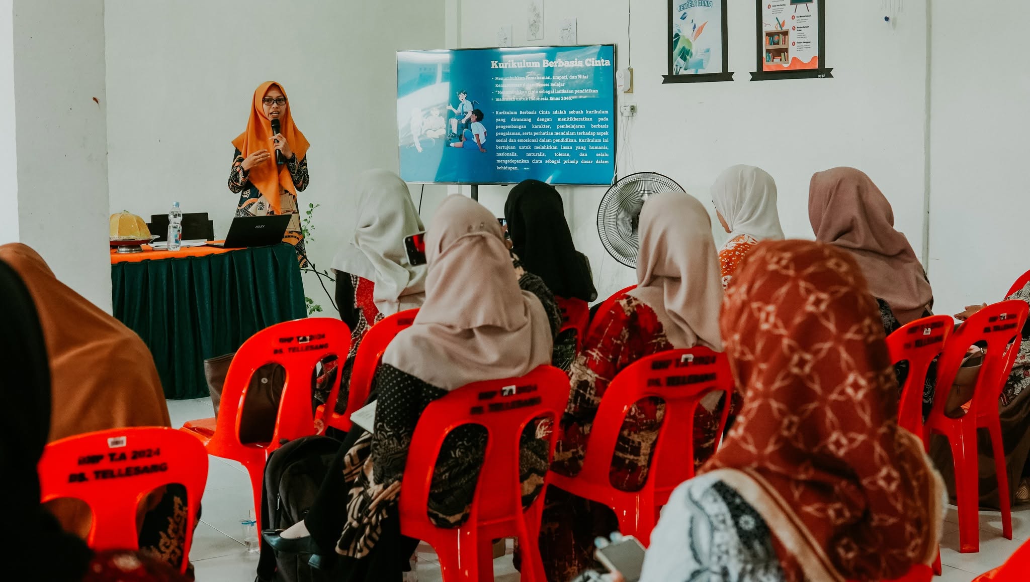 Ruang Kelas MA Darussalam Tellesang